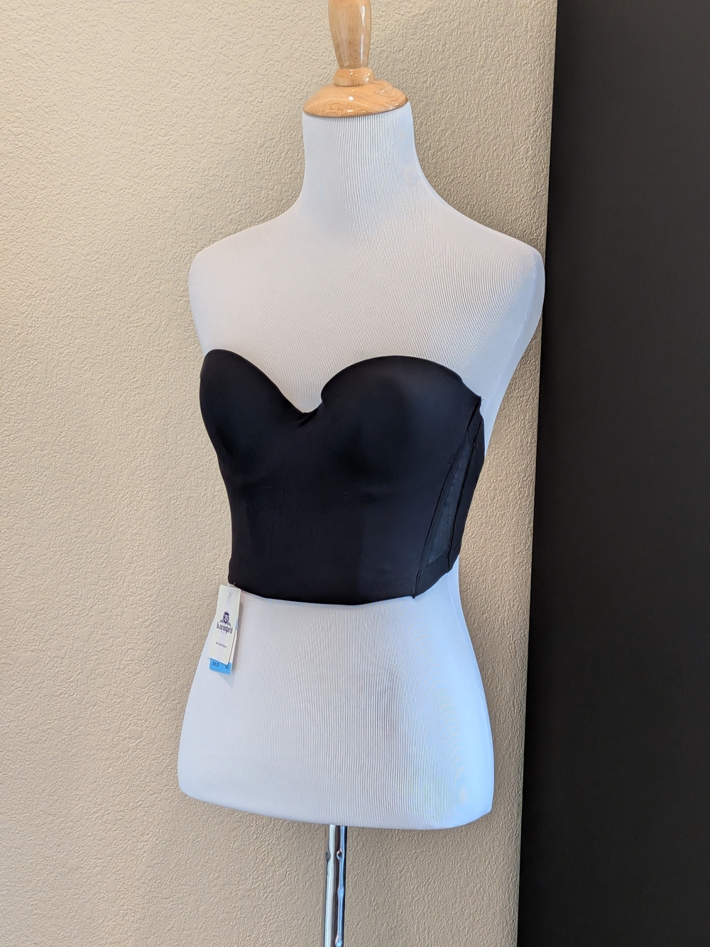 b.tempt'd by Wacoal Strapless Longline Bra 32C NWT